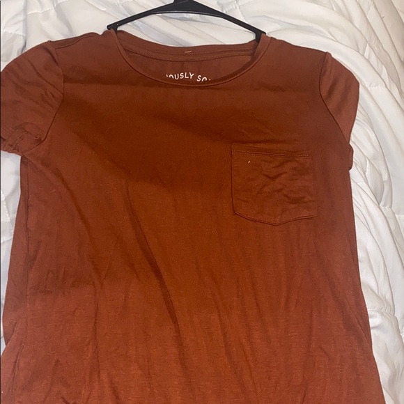 Tshirts - Picture 2 of 4